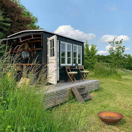 Shepherd's Hut With View In Ollerup