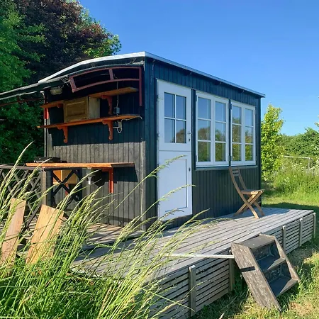 Semesterbostad Shepherd's Hut With View In Ollerup Vester-Skerninge