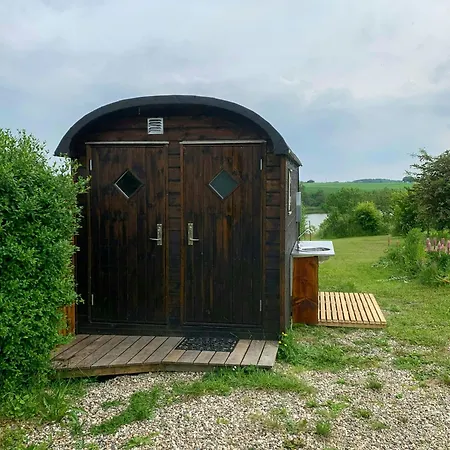 Shepherd's Hut With View In Ollerup *